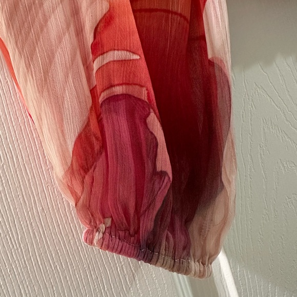 Express Women's Multicolor Sheer Sleeve Crop Top - Picture 4 of 5